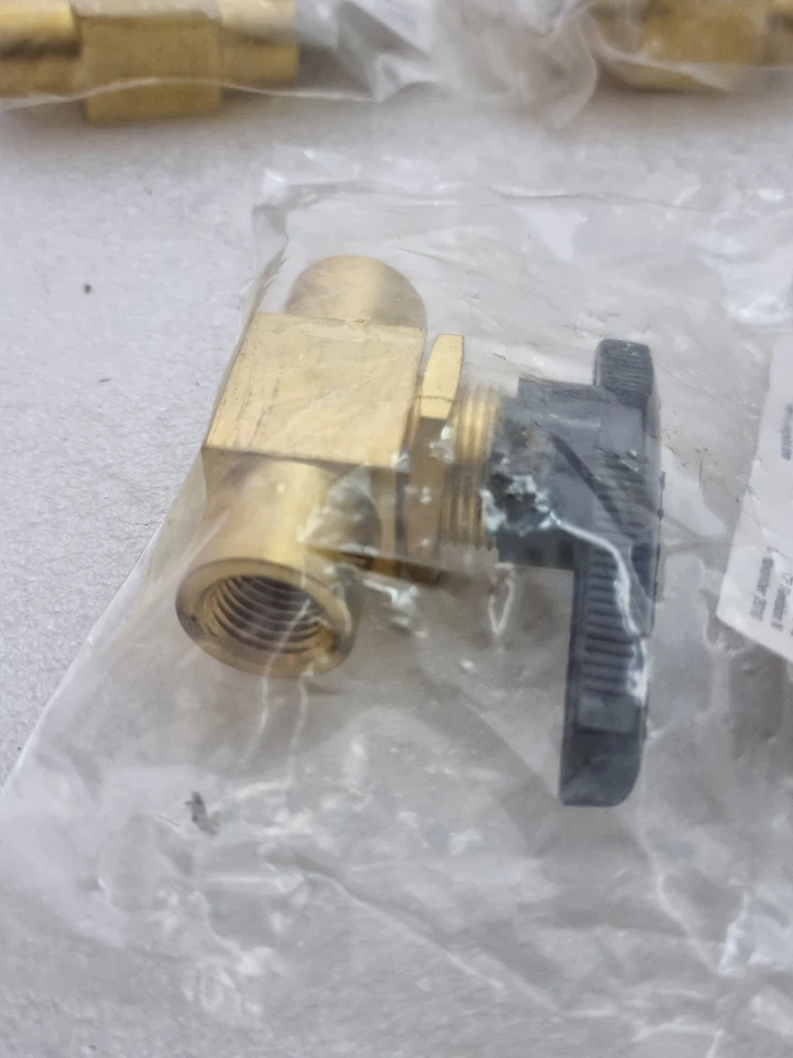 Lot Of 3 Pcs Swagelok B-43F4 Brass 40 Series Ball Valve New